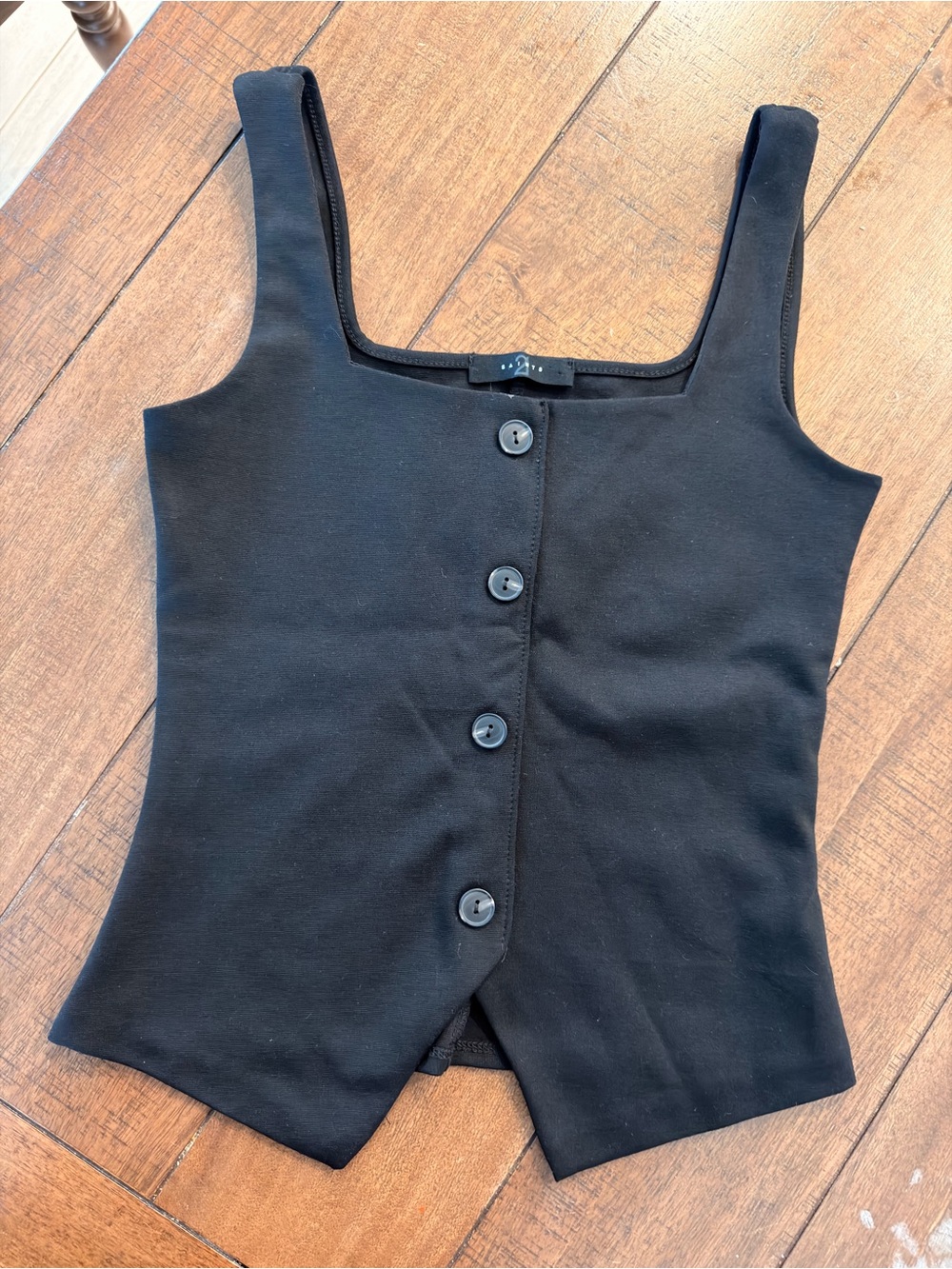 Women’s Black Button-Front Crop Tank Top